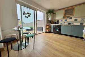 Kitchen/Diner- click for photo gallery